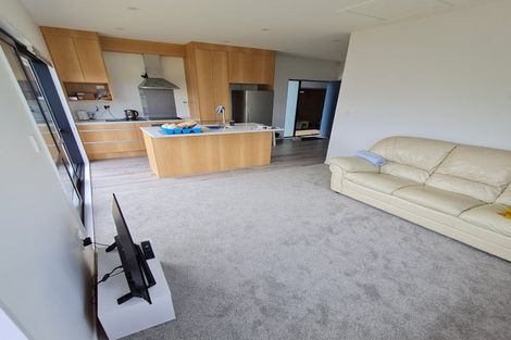 Photo of property in 5 Kawariki Road, Helensville, 0800