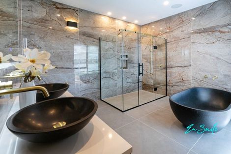 Photo of property in 31 James Paige Lane, Riverhead, 0793