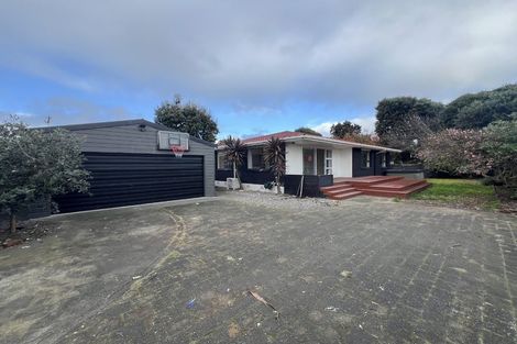 Photo of property in 11a Toi Street, Otaki Beach, Otaki, 5512