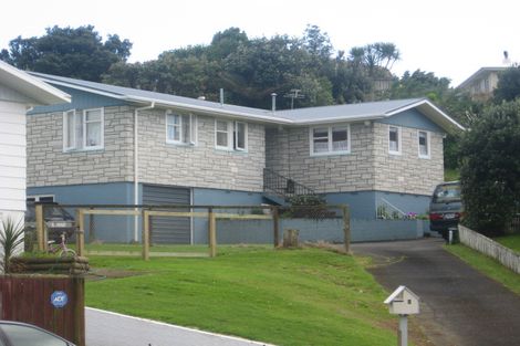 Photo of property in 9a Pomare Place, Spotswood, New Plymouth, 4310