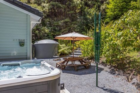 Photo of property in 86a Upper Waiwera Road, Puhoi, Silverdale, 0994