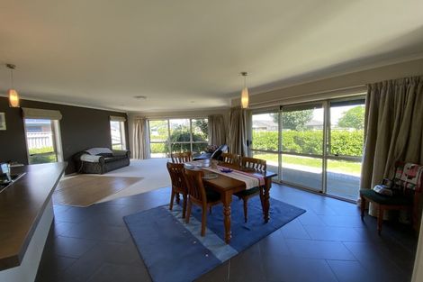 Photo of property in 5 Harold Place, Stoke, Nelson, 7011