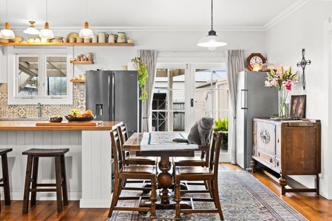 Photo of property in 81 Nelson Crescent, Napier South, Napier, 4110