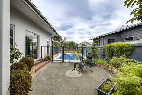 Photo of property in 31 Napier Street, Jervoistown, Napier, 4112