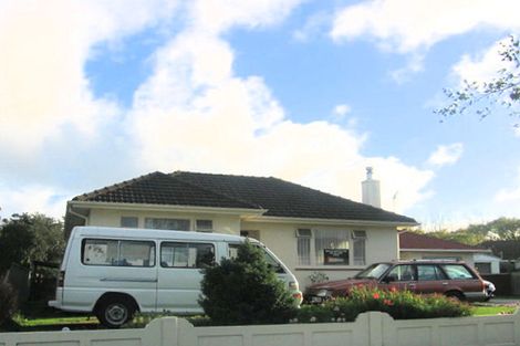 Photo of property in 16 Seddon Street, Takaro, Palmerston North, 4412