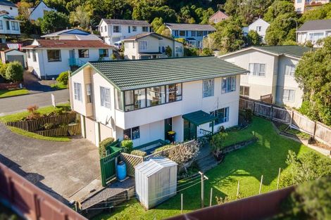 Photo of property in 4 Tralee Place, Johnsonville, Wellington, 6037