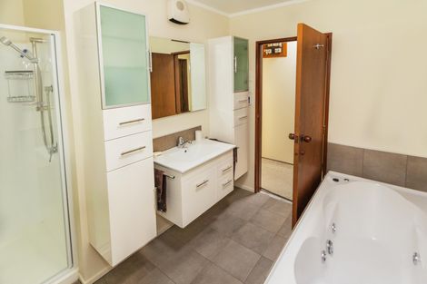 Photo of property in 120 Reservoir Road, Oamaru North, Oamaru, 9400