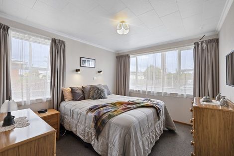 Photo of property in 1/5 Waimea Street, Westown, New Plymouth, 4310