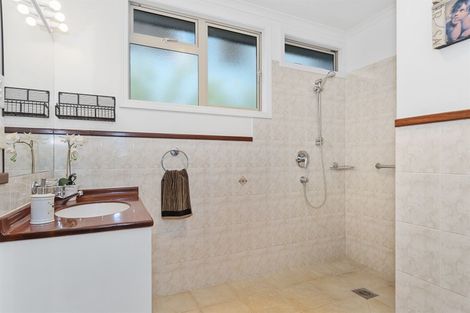 Photo of property in 24b Clyde Street, Mount Maunganui, 3116