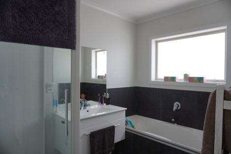 Photo of property in 124a George Street, Tuakau, 2121