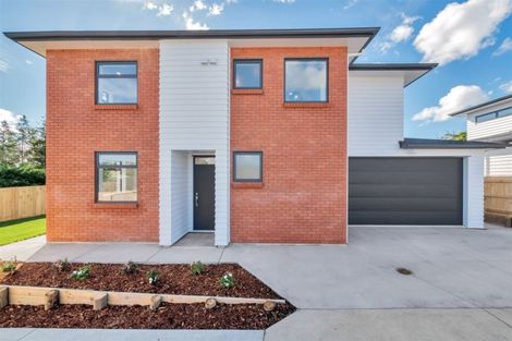Photo of property in 107a Sturges Road, Henderson, Auckland, 0612