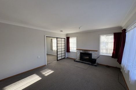 Photo of property in 21 Freyberg Street, Levin, 5510