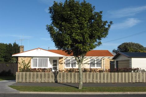 Photo of property in 8 Saint Pauls Road, Chartwell, Hamilton, 3210