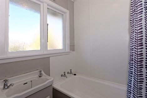 Photo of property in 306 Ferry Road, Waltham, Christchurch, 8011