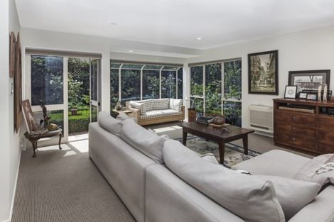 Photo of property in 5/33 Holly Road, St Albans, Christchurch, 8014