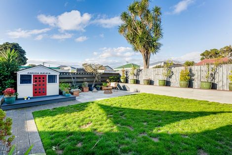 Photo of property in 18 Cuba Street, Petone, Lower Hutt, 5012