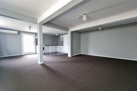 Photo of property in 22 Tamar Street, Island Bay, Wellington, 6023