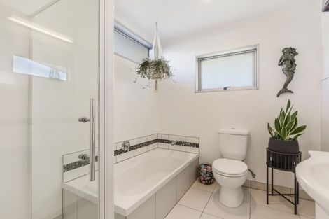 Photo of property in 3 Lemari Avenue, Stoke, Nelson, 7011