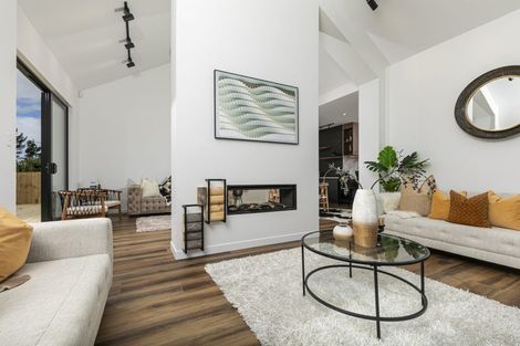 Photo of property in 6 Paihere Street, Huapai, 0810