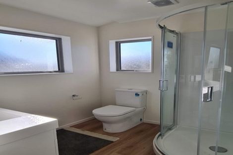 Photo of property in 131 Amesbury Drive, Churton Park, Wellington, 6037