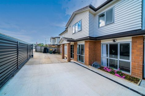 Photo of property in 46b Russell Road, Manurewa, Auckland, 2102