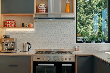 Photo of property in 19 Glenaray Crescent, Wanaka, 9305