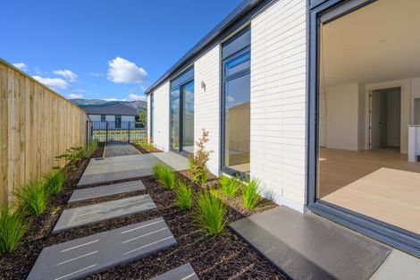 Photo of property in 24 Drayton Street, Richmond, 7020