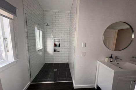 Photo of property in 1 Casey Avenue, Fairfield, Hamilton, 3214