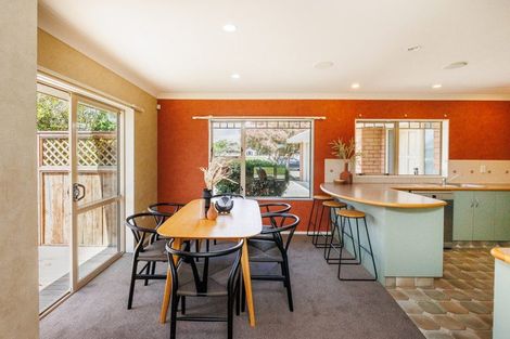 Photo of property in 30 Parnell Heights Drive, Kelvin Grove, Palmerston North, 4414