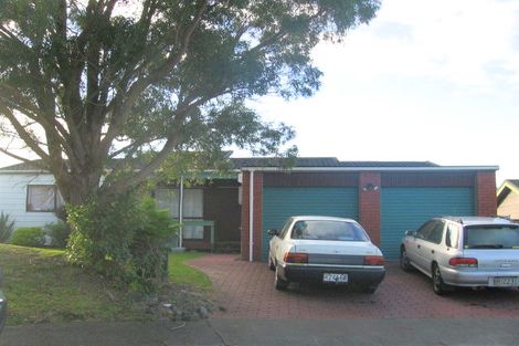 Photo of property in 14 Deveron Place, Tawa, Wellington, 5028