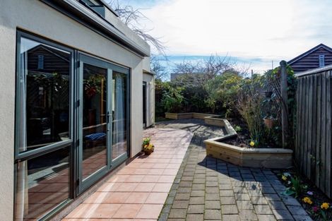 Photo of property in 56 Creyke Road, Ilam, Christchurch, 8041