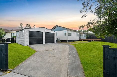 Photo of property in 19 Carnoustie Drive, Wattle Downs, Auckland, 2103