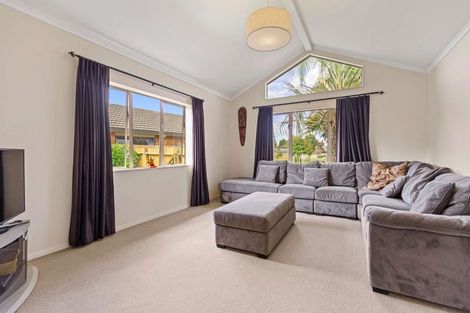 Photo of property in 4 Lockhart Place, Rototuna, Hamilton, 3210