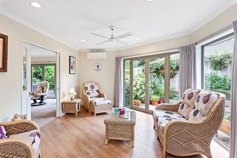 Photo of property in 3 Koromiko Glen, Waikanae, 5036