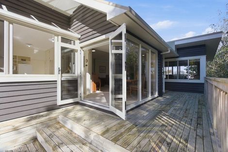 Photo of property in 24 Turi Street, Welbourn, New Plymouth, 4312