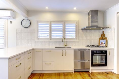 Photo of property in 25 Taylor Terrace, St Andrews, Hamilton, 3200