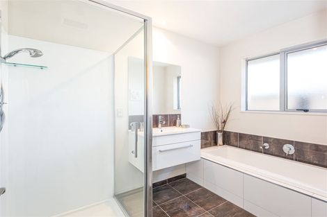 Photo of property in 29 Napier Drive, Wigram, Christchurch, 8042