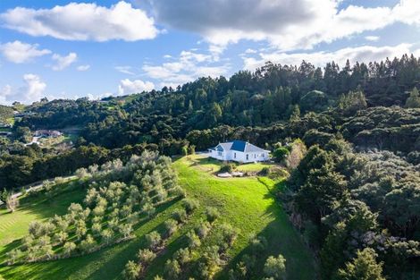 Photo of property in Wainikau, 31 Olive Grove, Mangawhai, 0573
