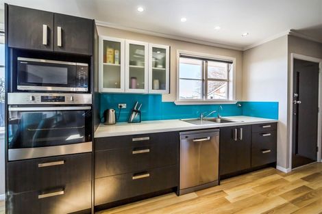 Photo of property in 2 Maire Street, Hawera, 4610