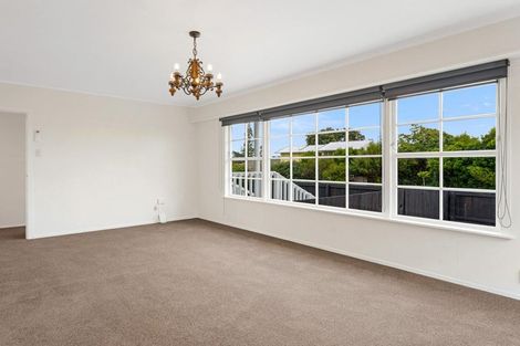Photo of property in 33b Gill Avenue, Te Atatu Peninsula, Auckland, 0610