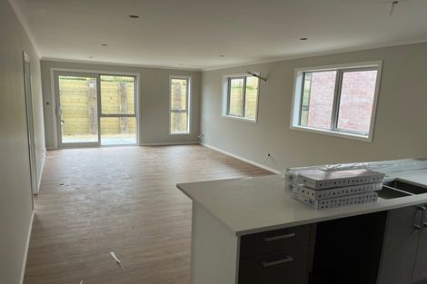 Photo of property in 21 Waruhia Crescent, Rototuna North, 3281