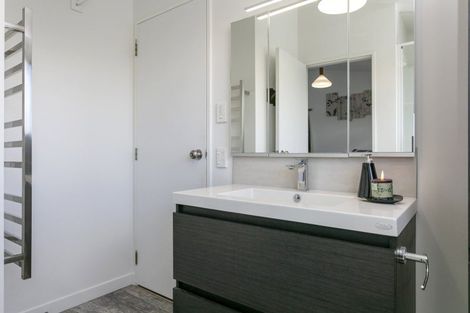 Photo of property in 2/17 Rhodes Fall, Rangatira Park, Taupo, 3330