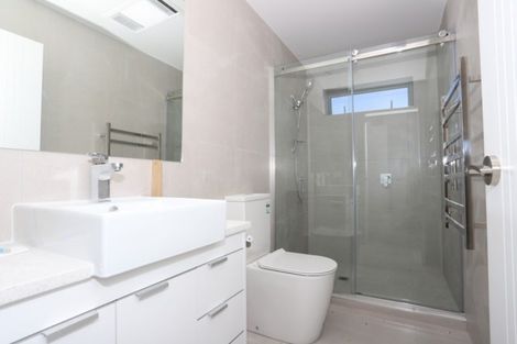 Photo of property in 117 Colonial Drive, Silverdale, 0932
