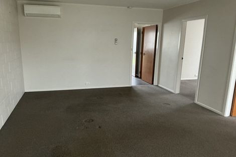 Photo of property in 44-46 Baylands Drive, Newlands, Wellington, 6037