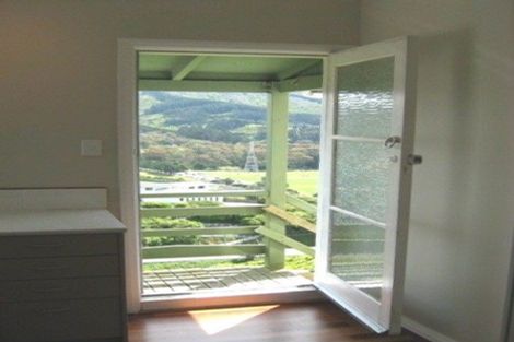 Photo of property in 49 Pembroke Road, Northland, Wellington, 6012