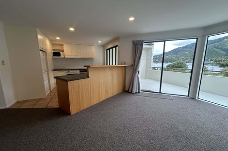 Photo of property in 10/45 Beach Road, Waikawa, Picton, 7220