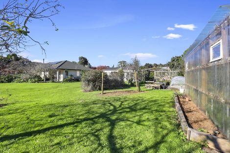 Photo of property in 200 Cowling Road, Hurdon, New Plymouth, 4371