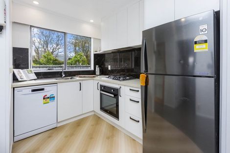 Photo of property in 25f2- Ebdentown Street, Ebdentown, Upper Hutt, 5018