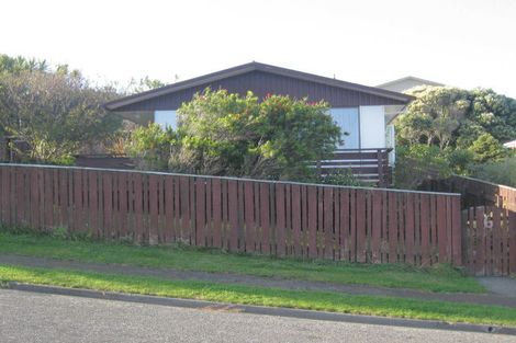 Photo of property in 6 Rothwell Street, Titahi Bay, Porirua, 5022
