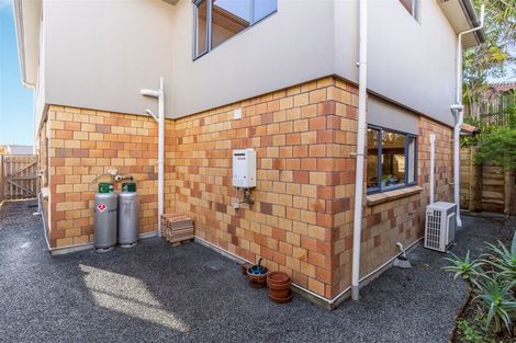 Photo of property in 1a Simmental Crescent, Somerville, Auckland, 2014